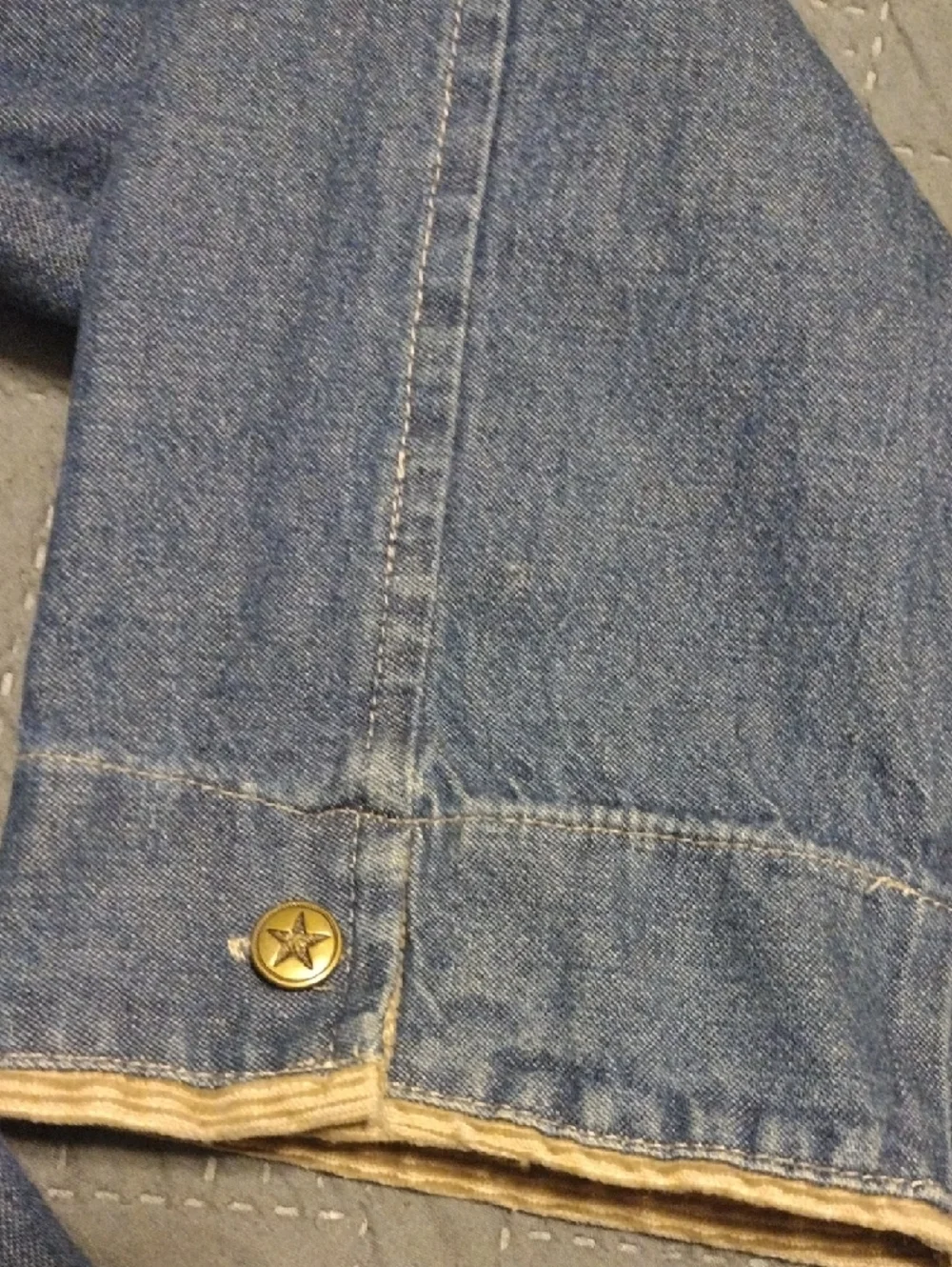 Vintage Teddi Blue Denim Jacket with Tan Corduroy Collar and Red Stitching - Picture 6 of 14